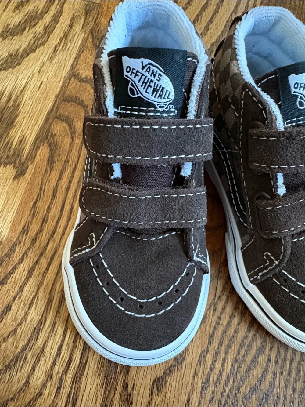 VANS SK8-MID REISSUE V TODDLER SHOES - TONAL CHECKERBOARD BROWN, size 6. New